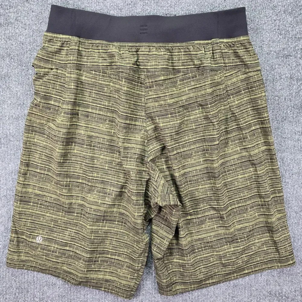 Lululemon T.H.E Short Mens Medium Olive Green Unlined 11